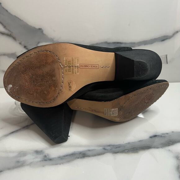 Vince Camuto | Women's Minimalist Black Nubuck Leather Edora Booties Sz 8.5 - Picture 8 of 8